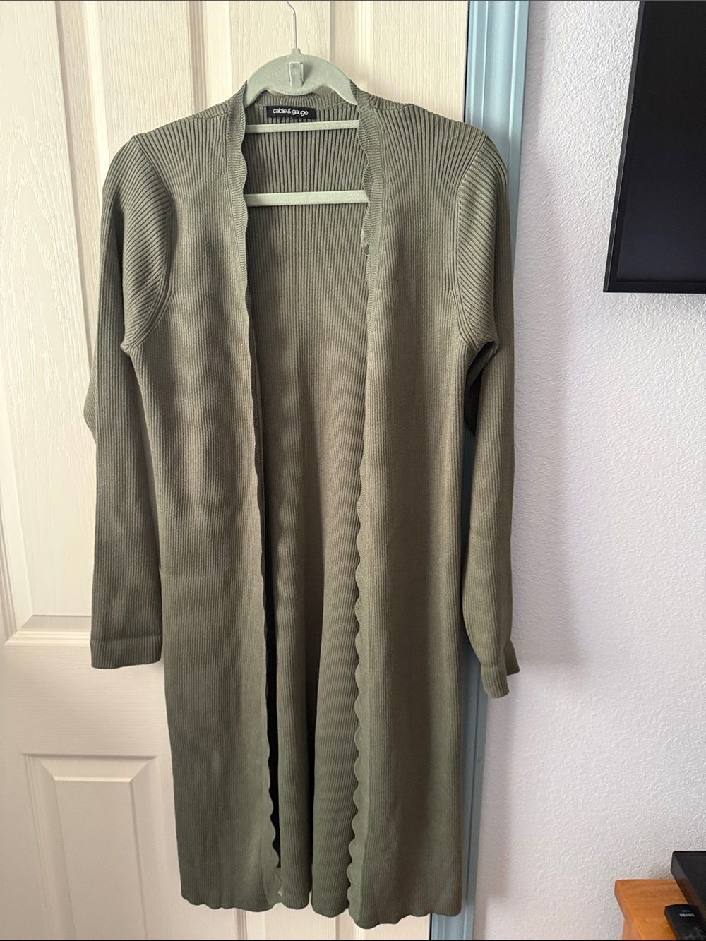 Cable & Gauge Olive Ribbed Open-Front Long Cardigan